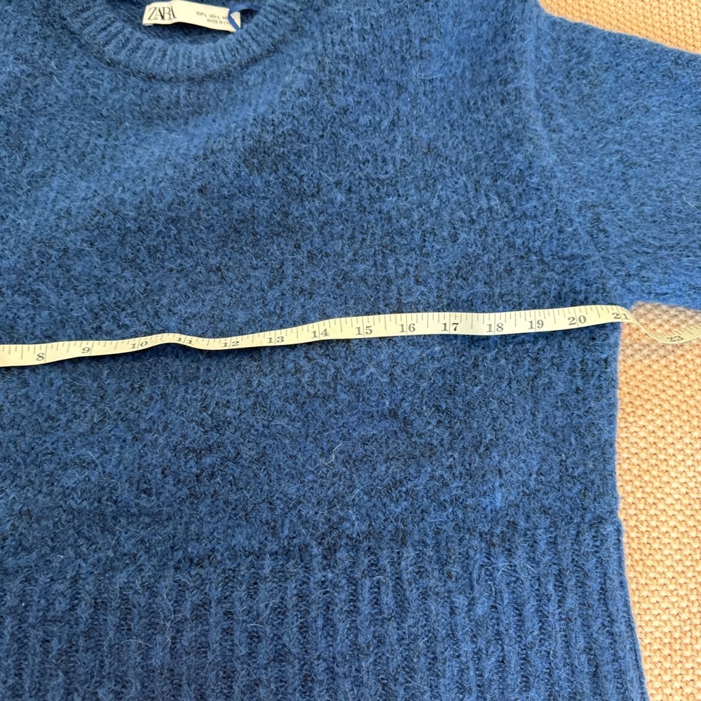Zara Boxy Short Sleeve Crewneck Sweater in Cobalt Blue
Large - Picture 9 of 11